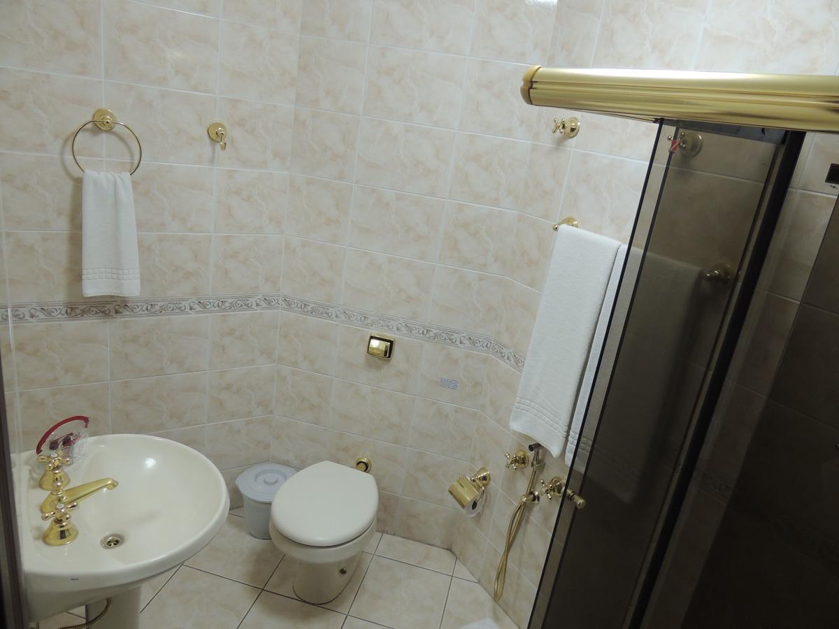 Monte Carlo 3*